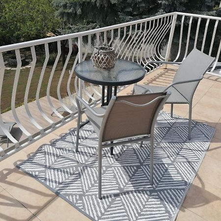 Balatonfuered Apartmanhaz Zewnętrze zdjęcie